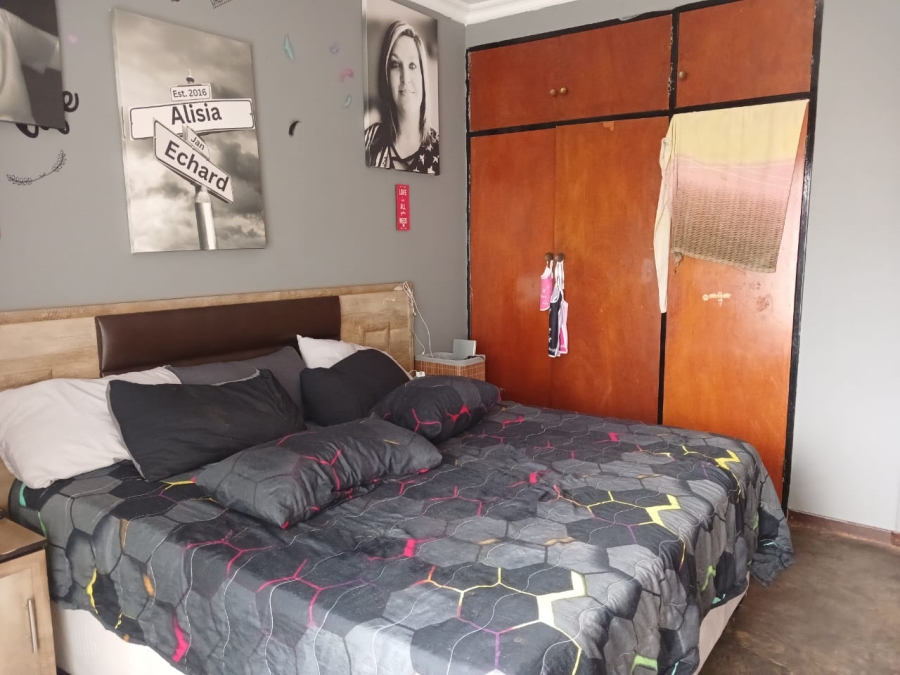 3 Bedroom Property for Sale in Declercqville North West